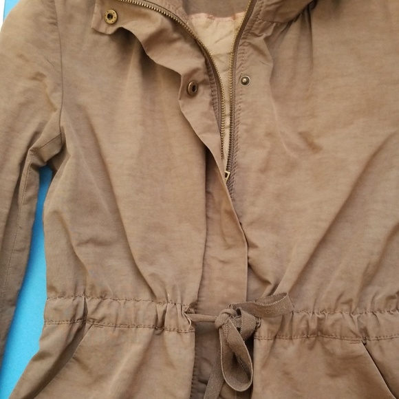 LOFT Spring/Fall Jacket. - Picture 4 of 7